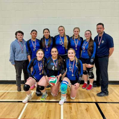 Ecole Plamondon Team History: The Plamondon Hawks are very excited to be representing the North East again as a Wildcard berth for 2025 Provincials! Overall, the team posted a 15 - 6 record during our shortened tournament season. The team hit our stride at NE Zone Playoffs, winning our first 6 matches and placed 1st in Power Pool A.Plamondon would like to wish all our fellow competitors good health and the best of luck this week as we look forward to an outstanding competition!